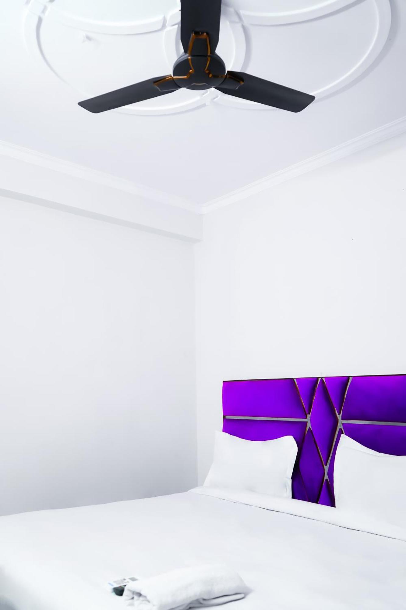 Hotel Sky 4*