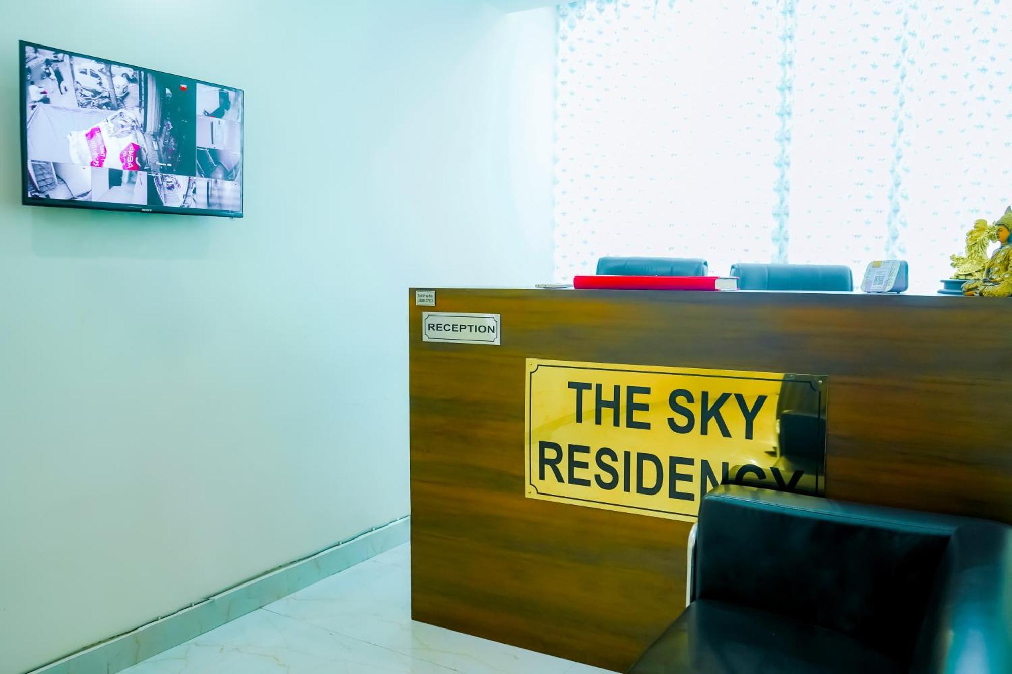 Sky Hotel New Delhi